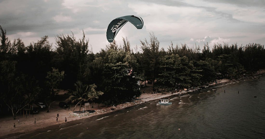 Paragliding Threatens Orlando Wetlands and Endangers Wildlife Survival