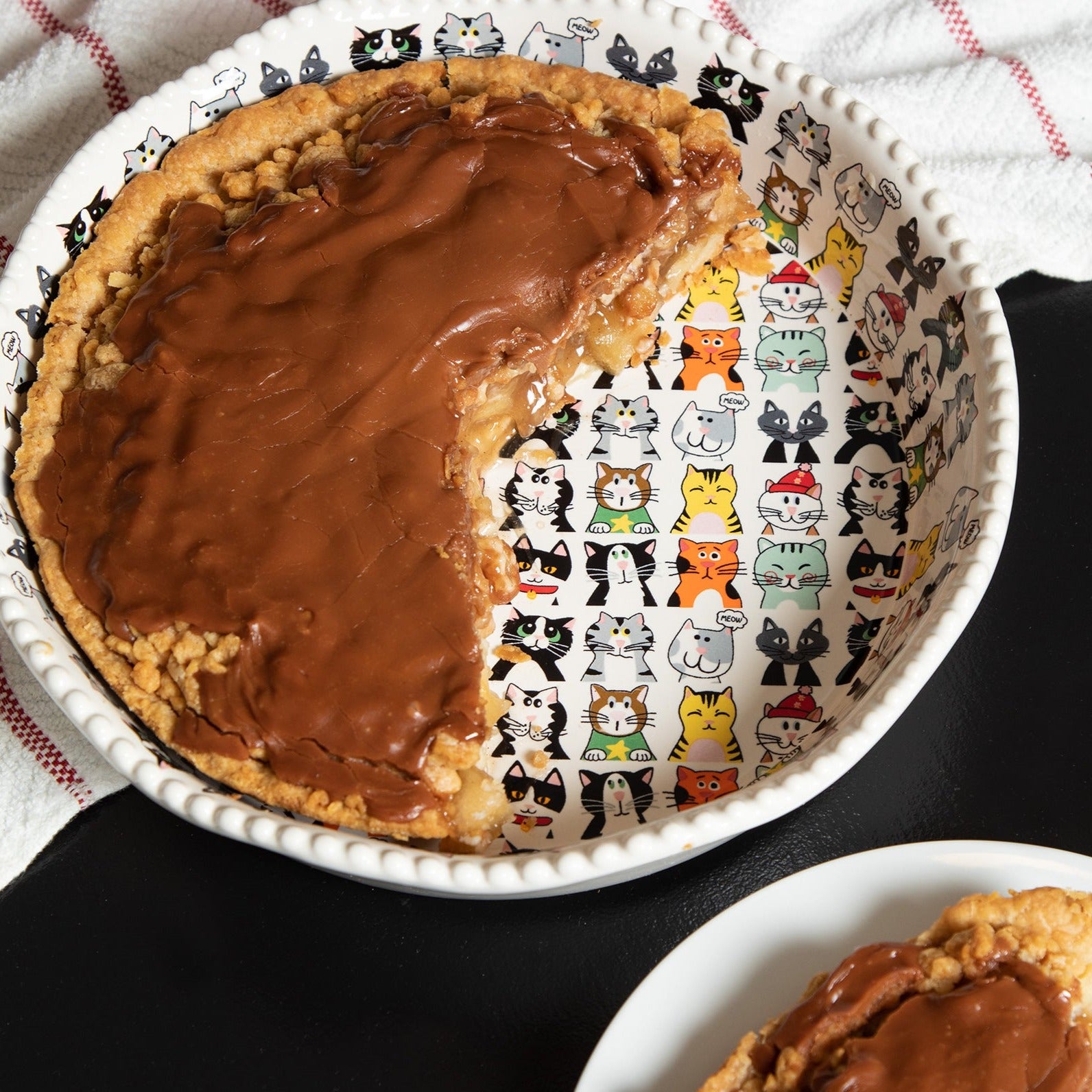 Decorative Pie Plates: Elevate Your Baking with Style