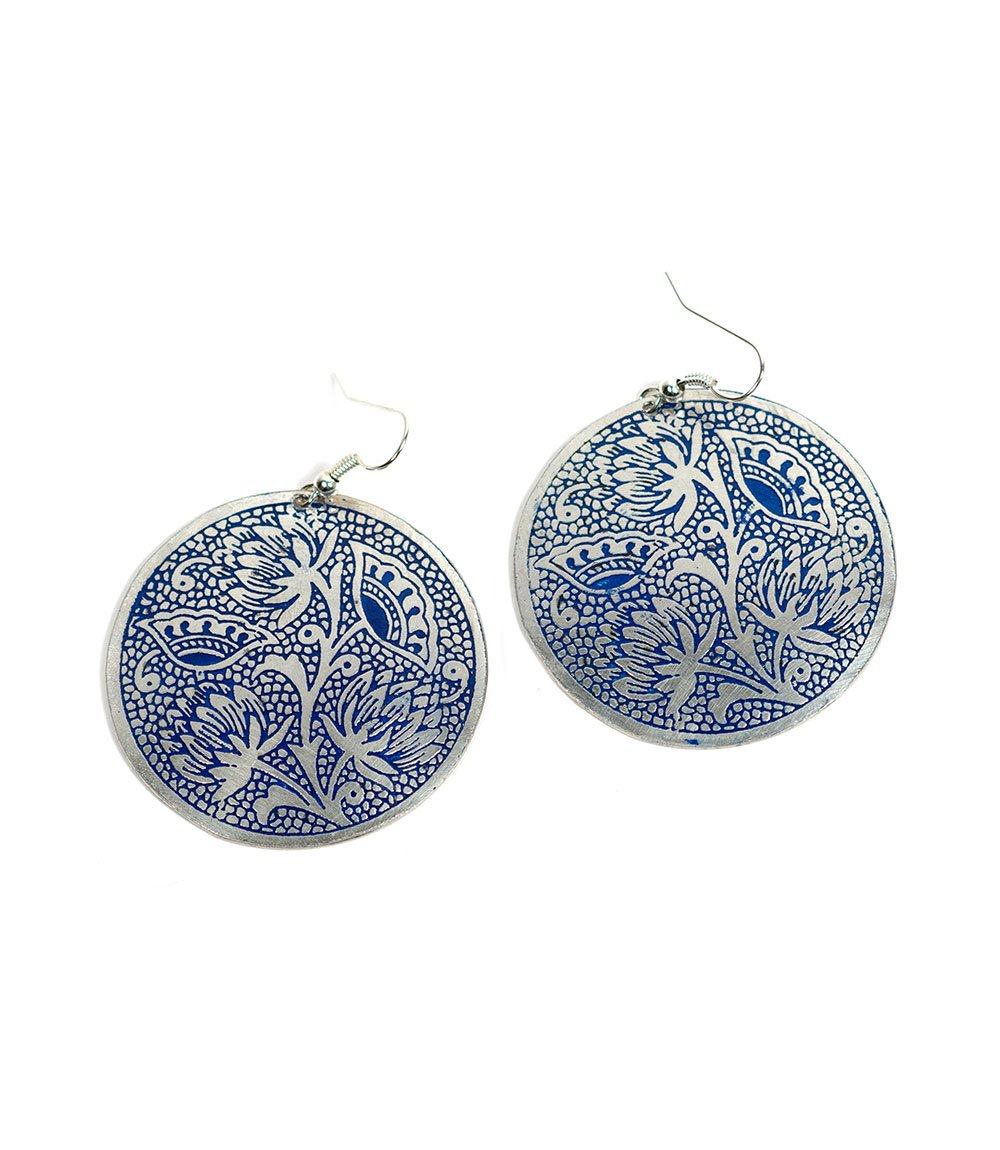 Lightweight Floral Motif Earrings