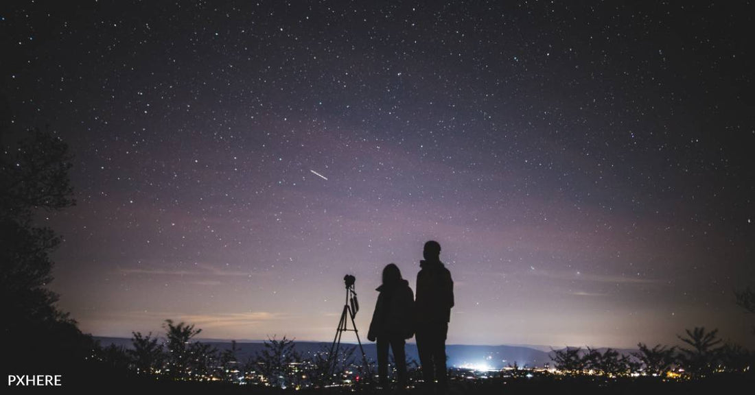 Teen Snaps Rare Photo Of Once-In-A-Lifetime Comet