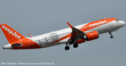 Pilot Performs Mid-Flight Maneuver To Ensure Passengers See The Northern Lights