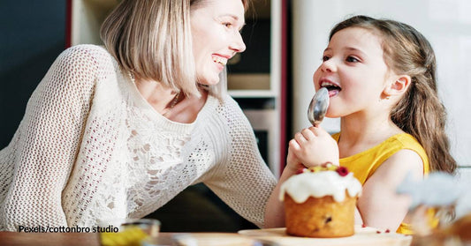 Chaos Between Girlfriend and Ex-Wife for Having Too Many Cakes at Ex-Husband's Birthday Party