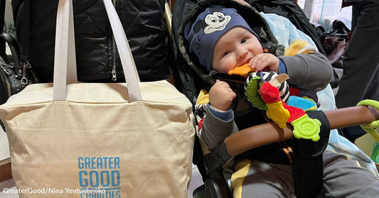 Mother & Infant Aid Kits Help Ukrainian Families Ensure Their Children Are Nourished and Cared For