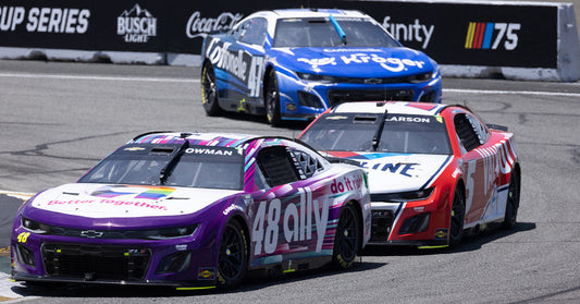 103-Year-Old Navy Veteran’s Birthday Wish to Meet NASCAR Driver Comes True