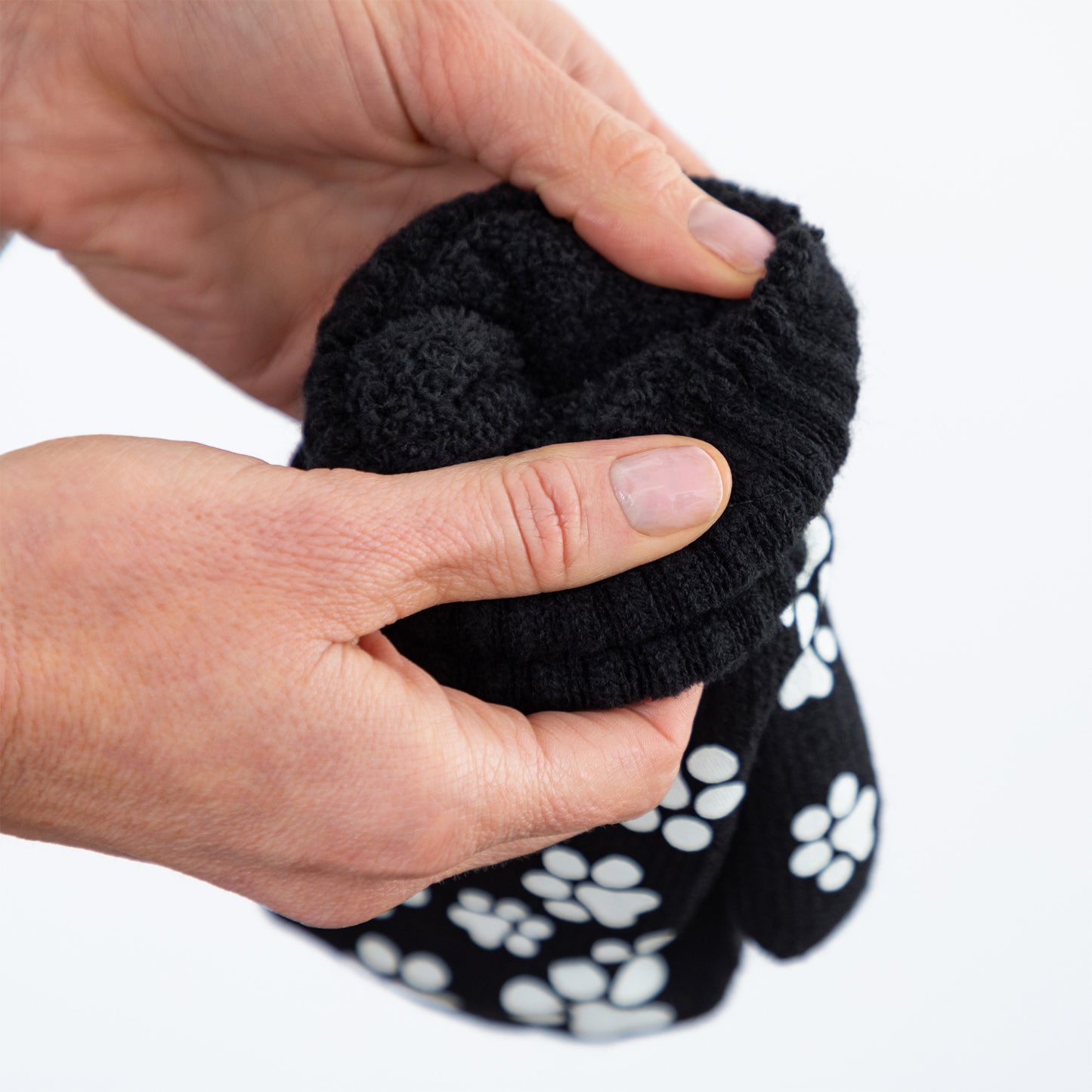 Pretty Paw Print Fleece-Lined Mittens