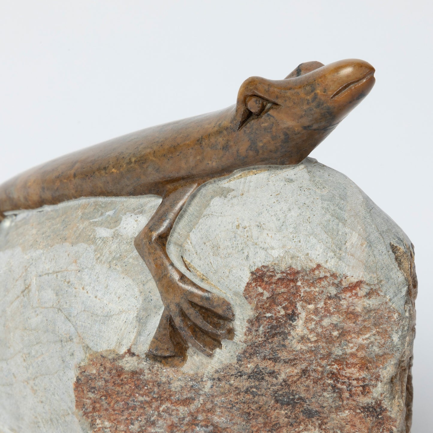 Hand-Carved Lizard on Serpentine Stone Figurine