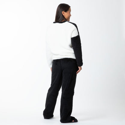 Snuggle Cats Fleece Loungewear Set