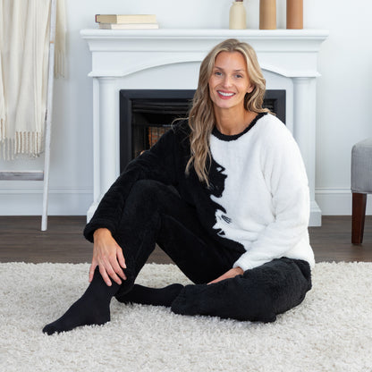 Snuggle Cats Fleece Loungewear Set