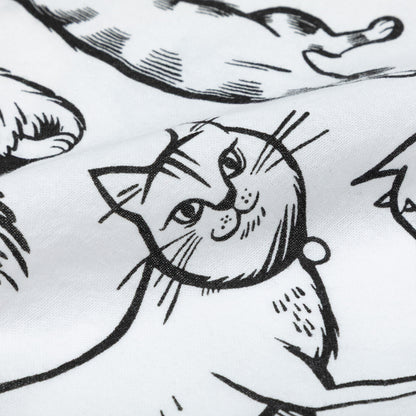 Black and white illustration of a cat on a white background