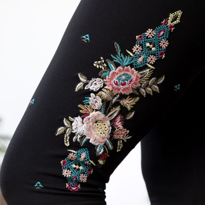 Embroidered Stretch Capris