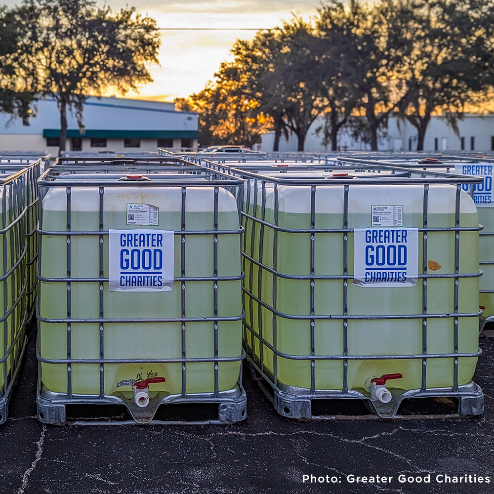 Hive Drive to Feed Starving Bees in the Southeast this Holiday Season