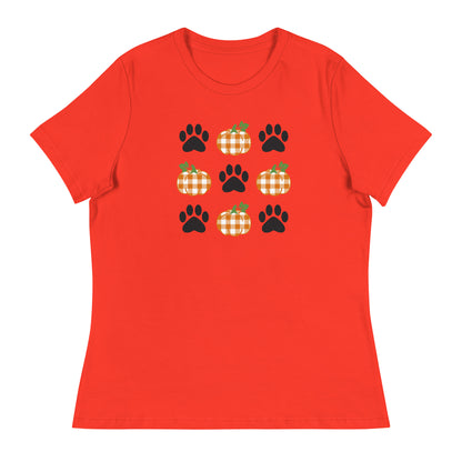 Pumpkins & Paws Women's Relaxed T-Shirt