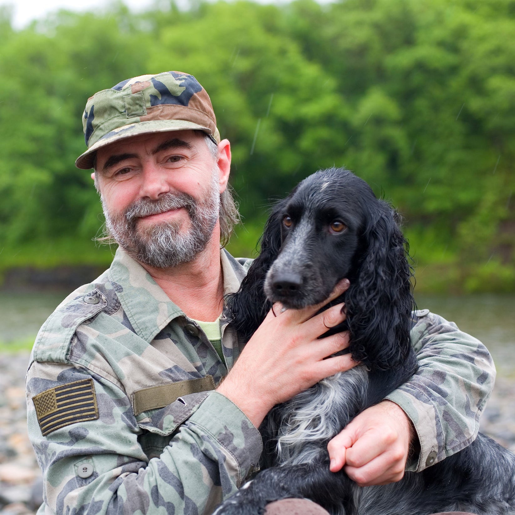 veteran with therapy dog