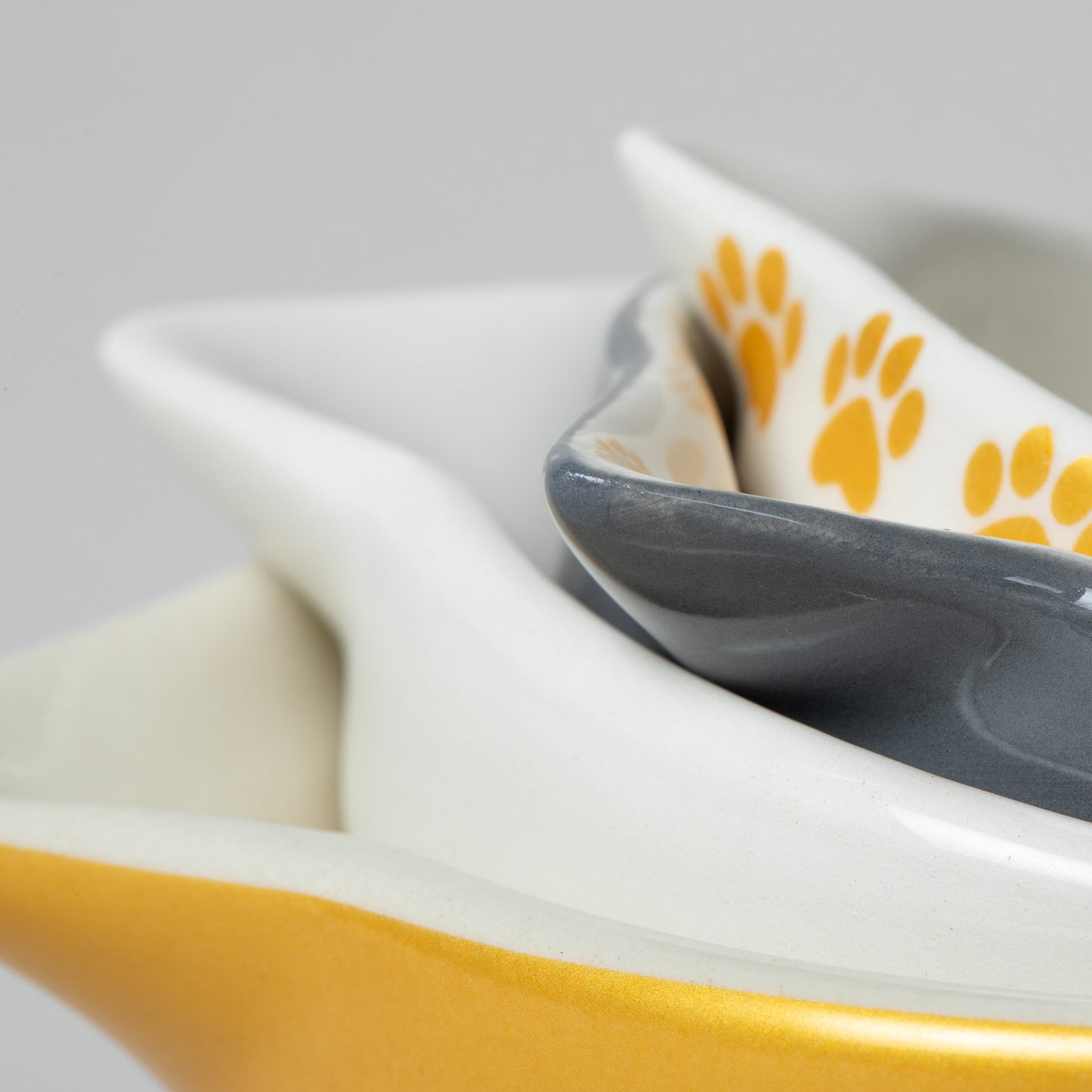 Paw Prints Ceramic Measuring Cup Set