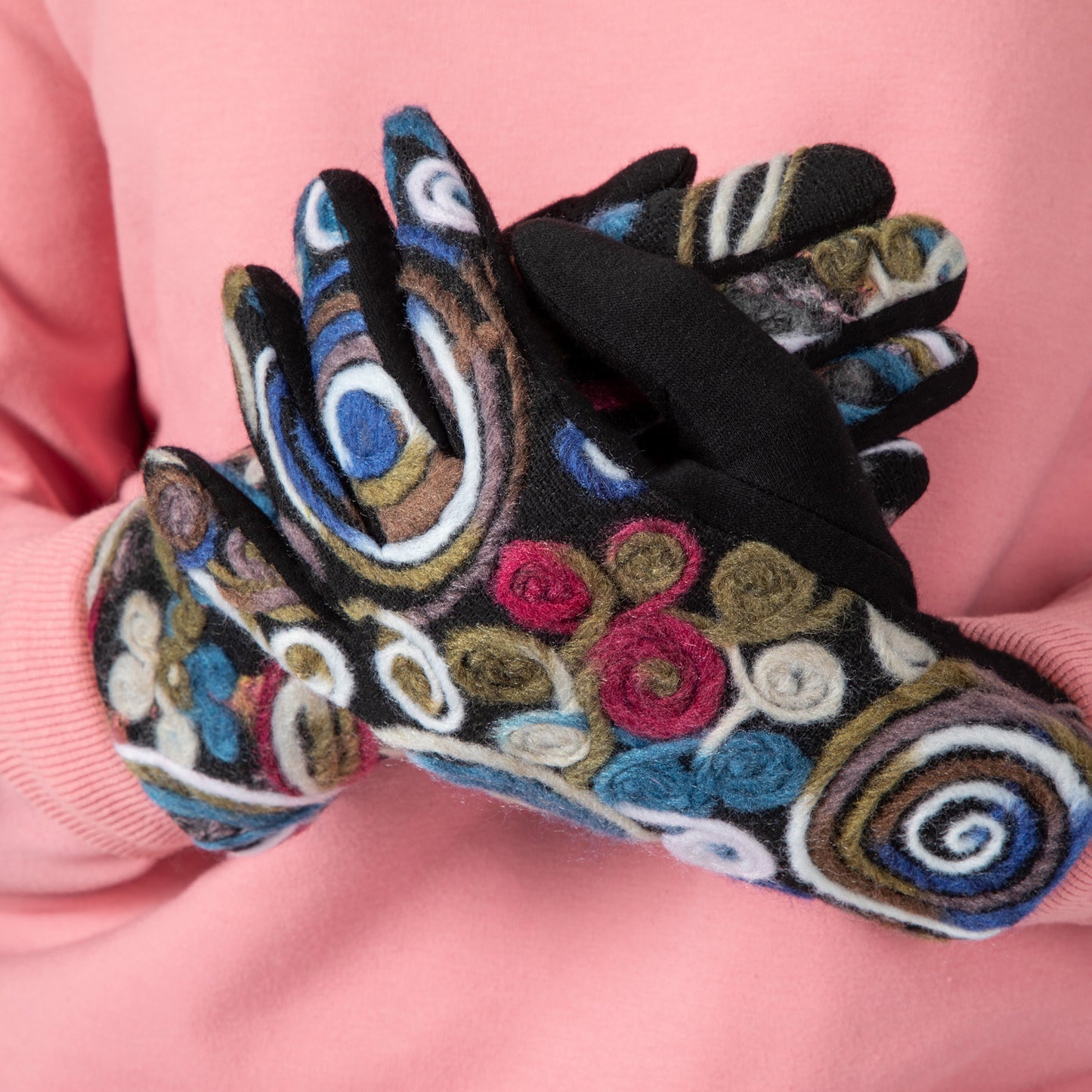 Threaded Swirls Touch Screen Gloves