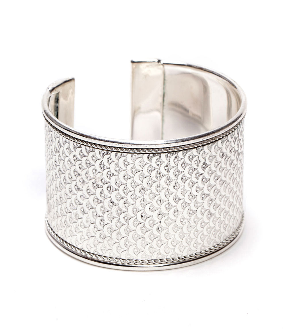 Art Deco Scallop Cuff