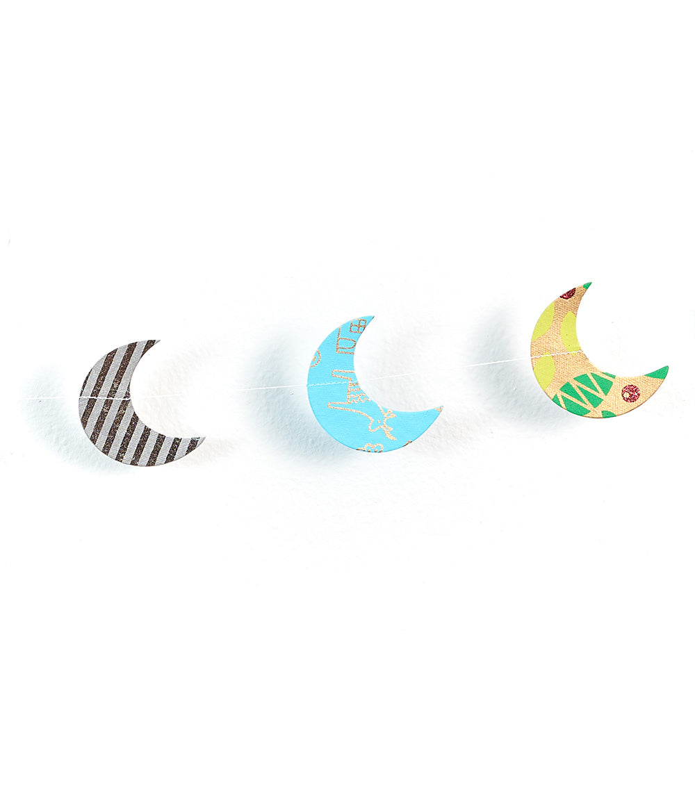 Metallic Cotton Moon Garland