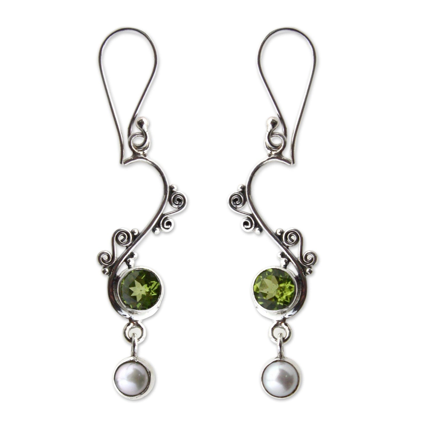 Graceful Pearl and peridot dangle earrings