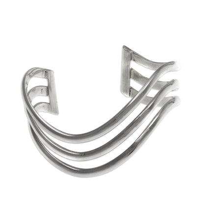 Wakatobi Wave Handmade Silver Bracelet