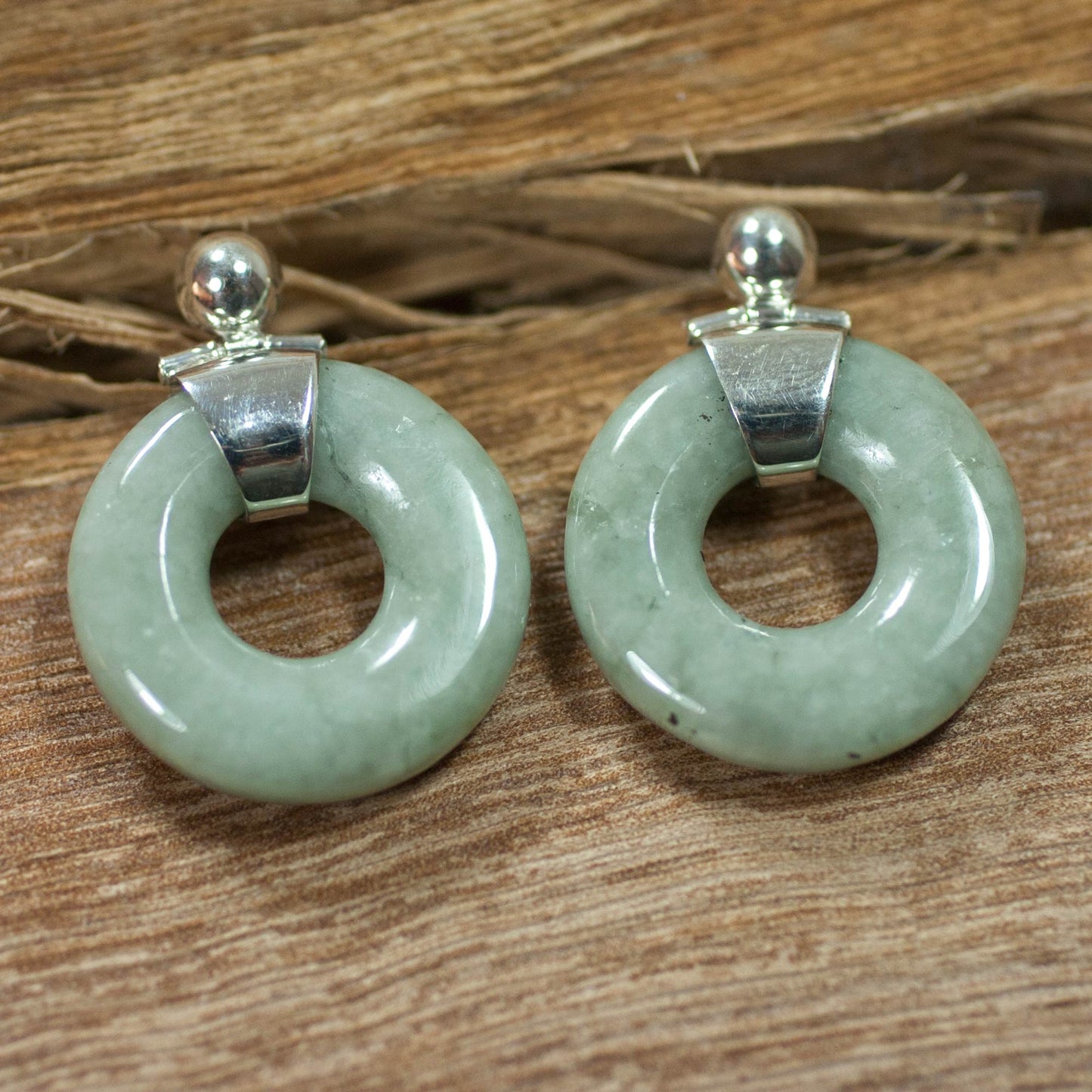 Endless Melody Modern Light Green Jade Earrings