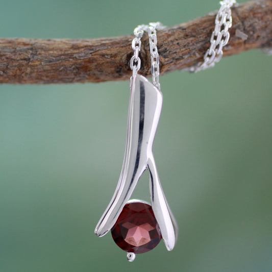 Silver Flarre Garnet Pendant Necklace