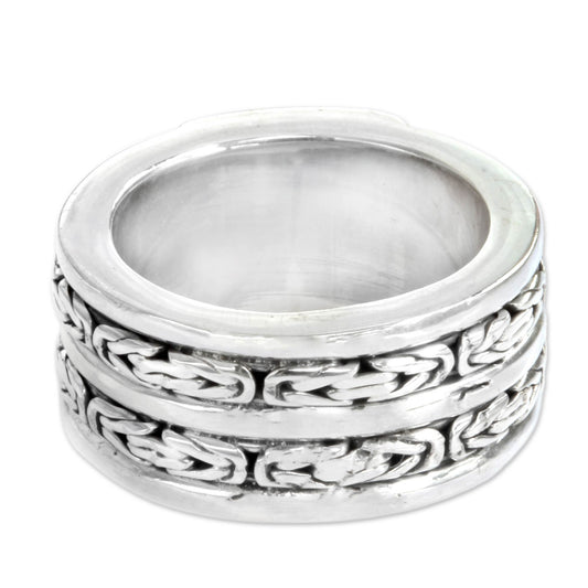 Excellence Sterling Silver Band Ring