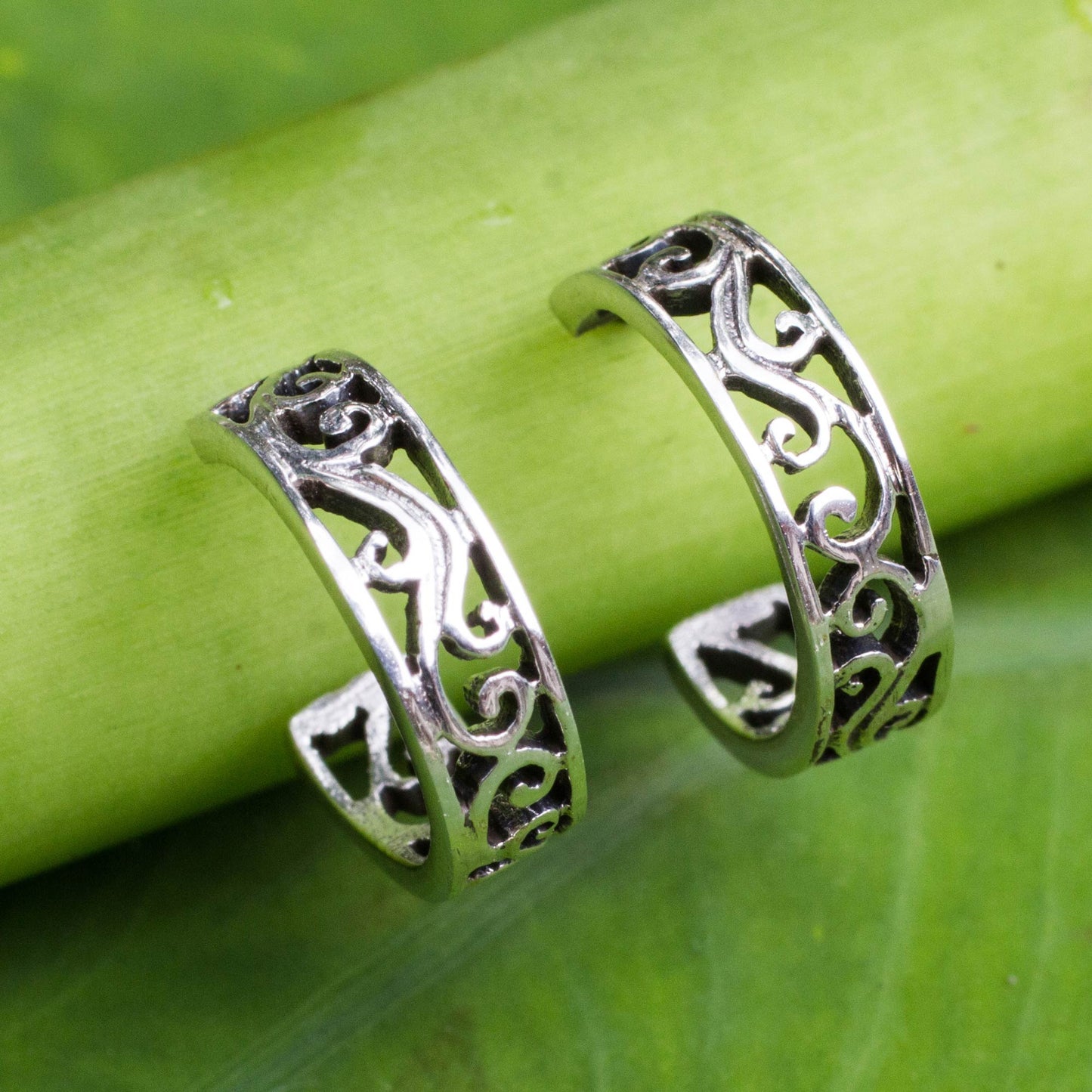 Thai Filigree Sterling Silver Earrings