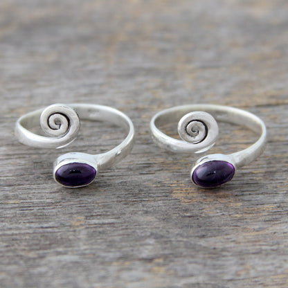 Curls Amethyst Toe Rings
