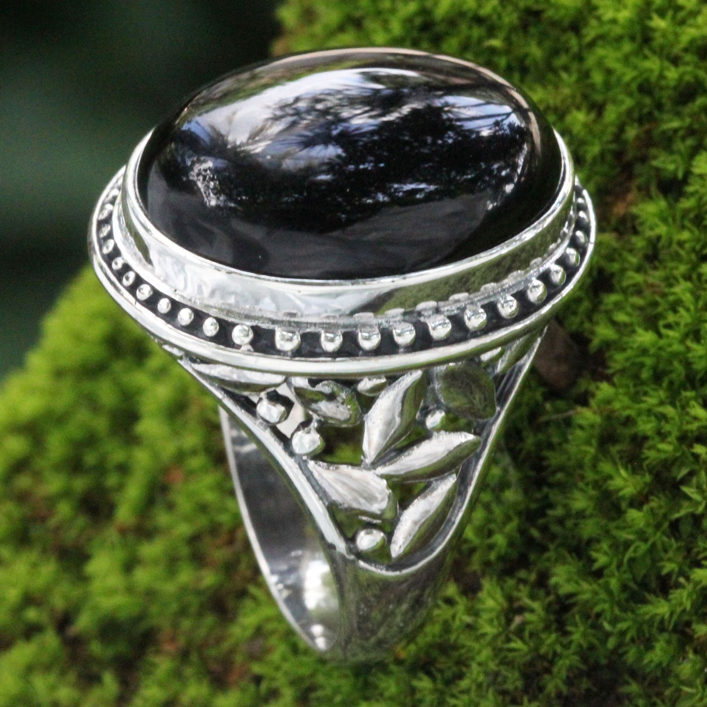 Black Bamboo Onyx Silver Floral Ring