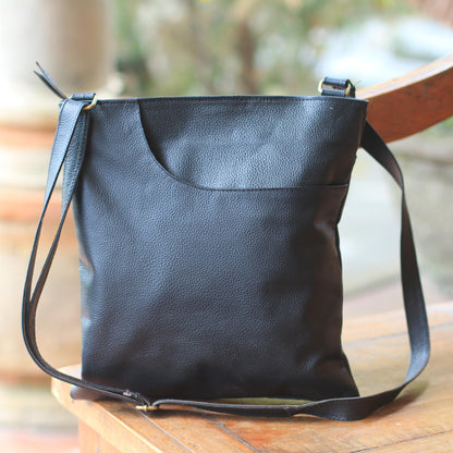 Reign of Jogja Versatile Black Leather Shoulder Bag with Multi Pockets