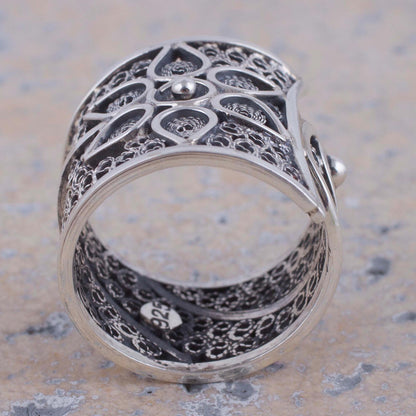 Magical Flower Vine Sterling Silver Floral Filigree Band Ring from Peru