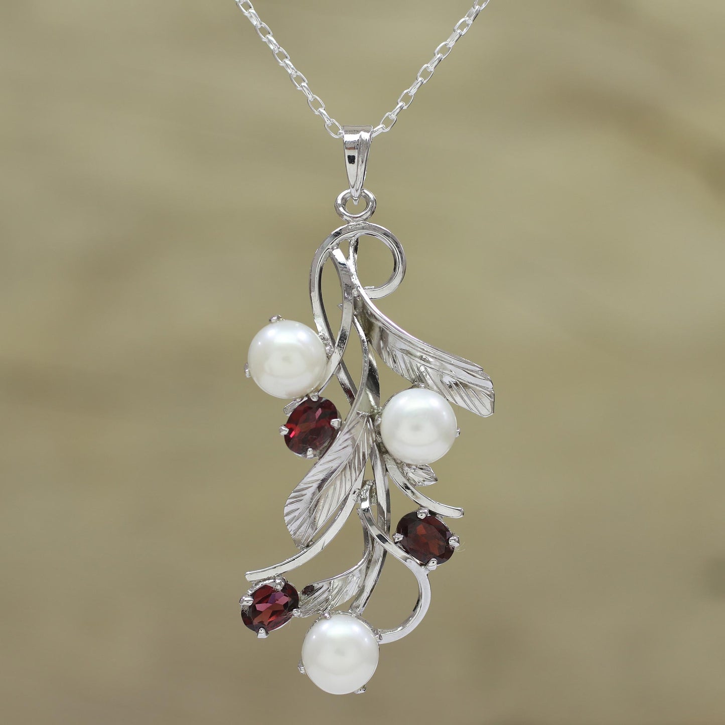 Blissful Nature Cultured Pearl and Faceted Garnet Necklace from India