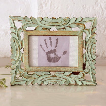 Majestic Leafy Vines Green Hand-Carved Rustic Leafy Vine 4x6 Photo Frame