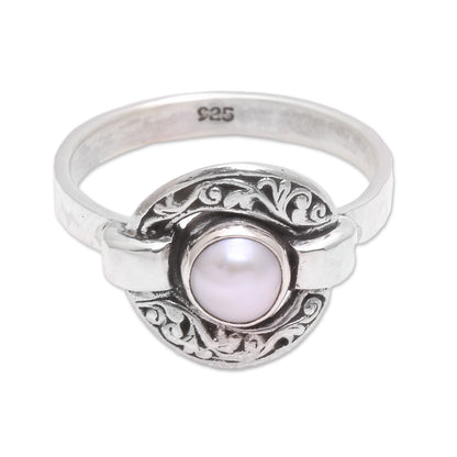 Circular Glow Circular Cultured Pearl Cocktail Ring from Java