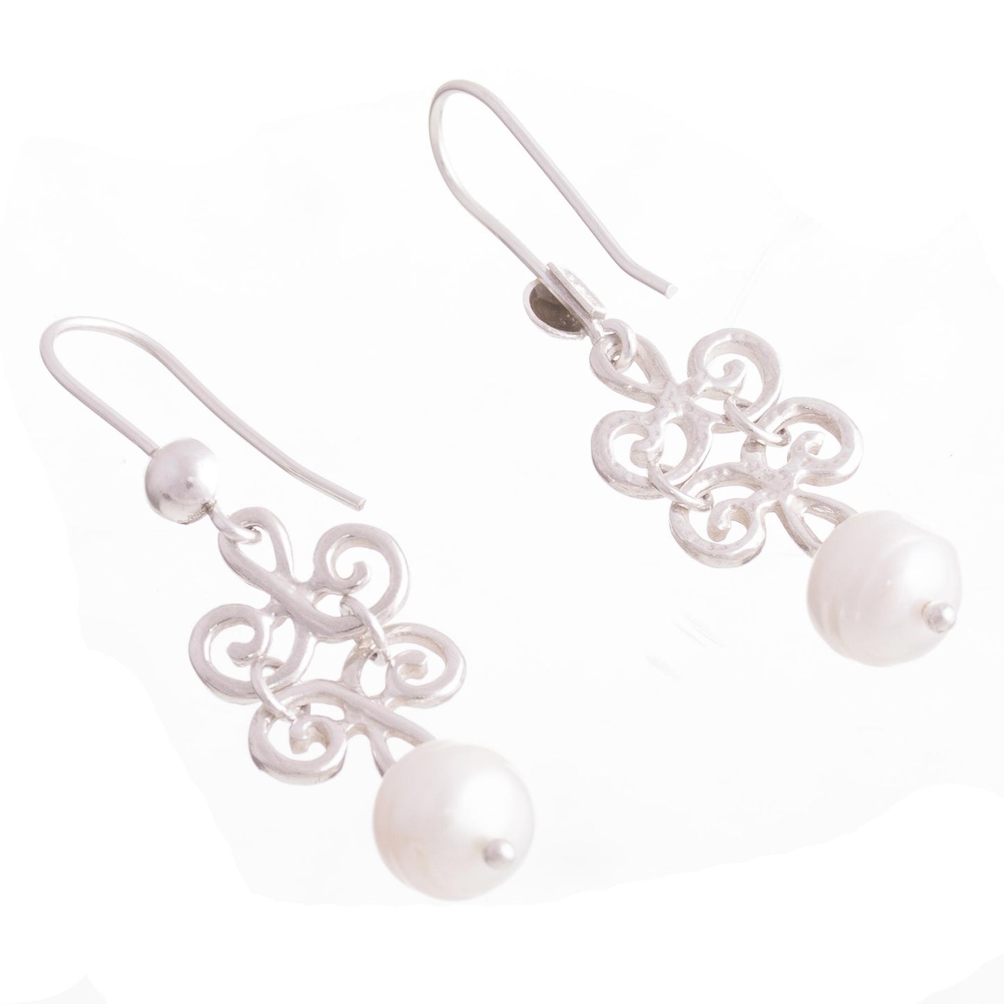 Chic Beauty Petal Motif Cultured Pearl Dangle Earrings from Peru