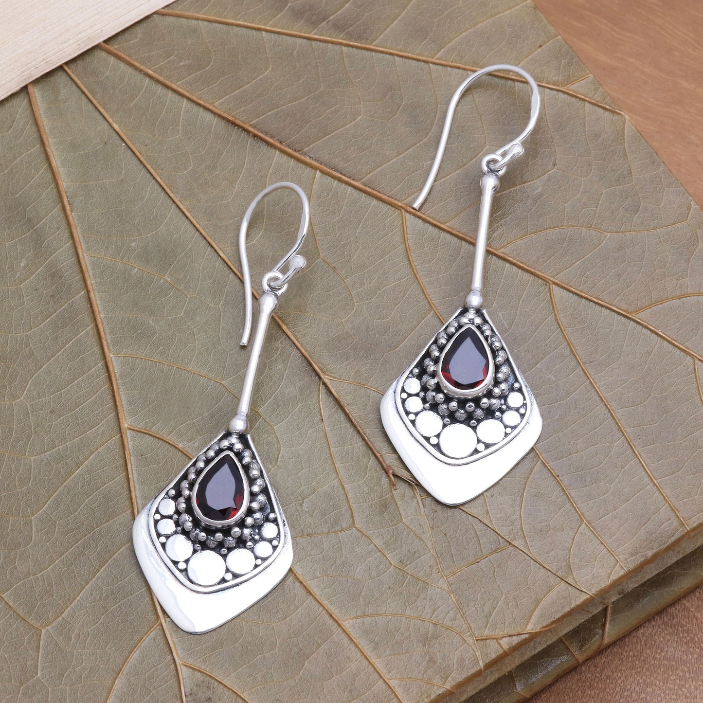 Elegant Arrangement Garnet and Sterling Silver Dangle Earrings